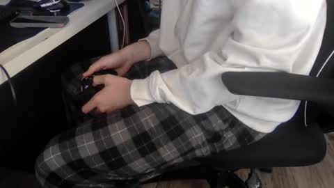 daddy online show from 4, 4, 2026