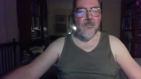 Snapshot of doxoebloke68 chatting on 19, 10, 2025 doxoebloke68 online show from 19, 10, 2025