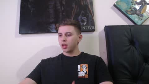 Snapshot of draco_boy2000 chatting on 3, 12, 2024 draco_boy2000 online show from 3, 12, 2024