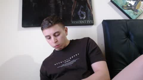 Snapshot of draco_boy2000 chatting on 5, 12, 2024 draco_boy2000 online show from 5, 12, 2024