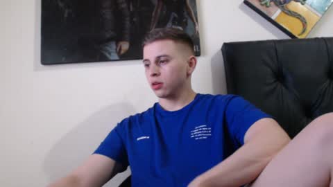 Snapshot of draco_boy2000 chatting on 12, 12, 2024 draco_boy2000 online show from 12, 12, 2024