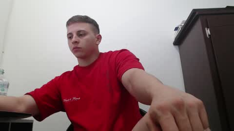 Snapshot of draco_boy2000 chatting on 19, 9, 2025 draco_boy2000 online show from 19, 9, 2025