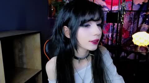 Snapshot of draculaura_ chatting on 9, 1, 2025 Draculaura online show from 9, 1, 2025