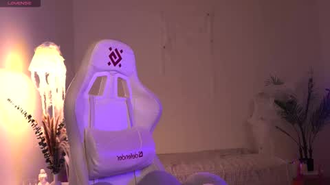 Lisbeth Salander online show from 2, 11, 2025