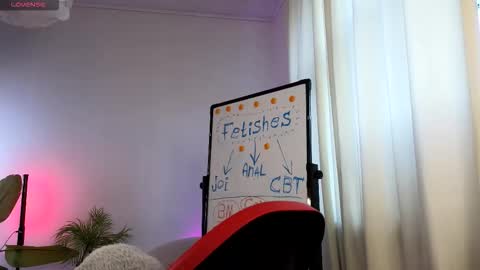 Lisbeth Salander online show from 14, 12, 2025