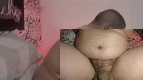 drake whitee Independent Model online show from 9, 10, 2025