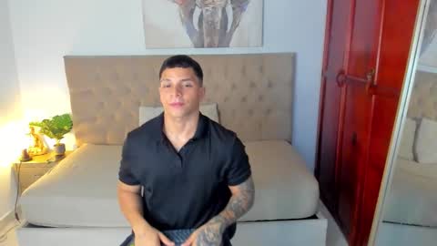 Drake Smith online show from 5, 10, 2025