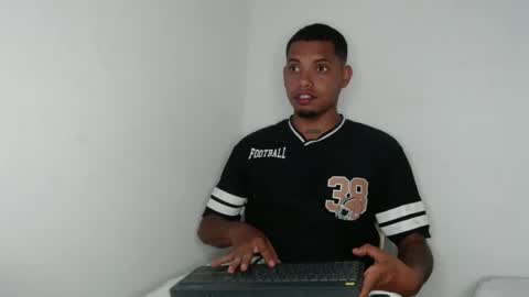drako_monstercock online show from 1, 3, 2025