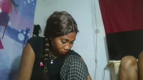 drasomaralda online show from 10, 11, 2025