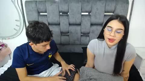 -- nicolle and jhon -- online show from 14, 2, 2025