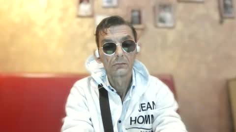 Dreambob online show from 28, 9, 2025