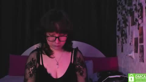Snapshot of dreamgirllove chatting on 25, 9, 2025 Billy online show from 25, 9, 2025
