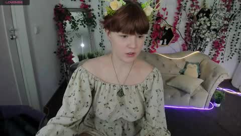 Luna online show from 8, 11, 2025