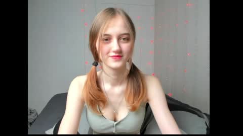 Snapshot of dreamy_pollyyy chatting on 30, 3, 2026 dreamy_pollyyy online show from 30, 3, 2026