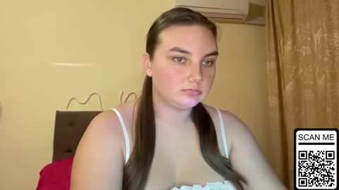 Mila online show from 5, 10, 2025