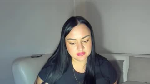 dreamyhousewife1 online show from 15, 10, 2025