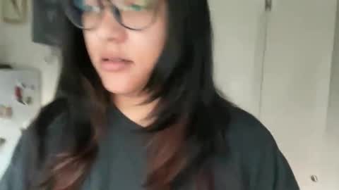 RIRI OR DREAMY online show from 1, 3, 2026