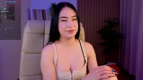 Snapshot of dreamysteps chatting on 21, 11, 2025 dreamysteps online show from 21, 11, 2025