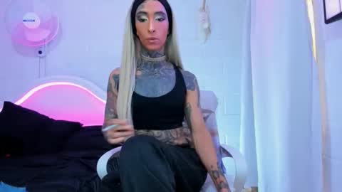 drippyorlove online show from 10, 11, 2025