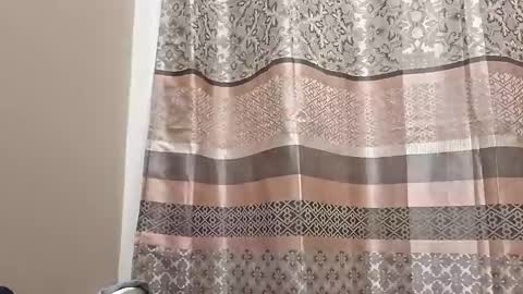 Snapshot of droc1824 chatting on 26, 11, 2025 droc1824 online show from 26, 11, 2025