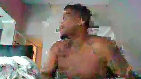 Snapshot of dsmoov_ chatting on 14, 11, 2025 SmoovFanz online show from 14, 11, 2025