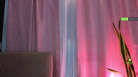 Snapshot of duamilktits chatting on 9, 11, 2025 duamilktits online show from 9, 11, 2025