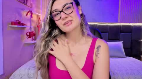 Victoria online show from 8, 11, 2025