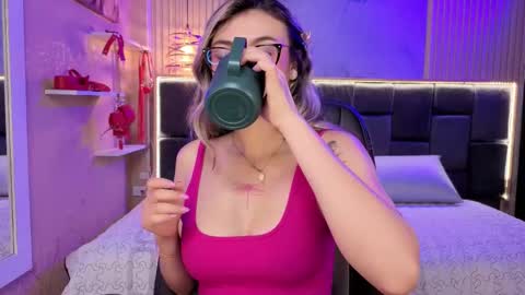 Victoria online show from 9, 11, 2025