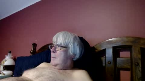 Doug online show from 4, 1, 2025