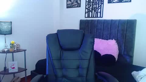 Charlotte online show from 1, 3, 2025