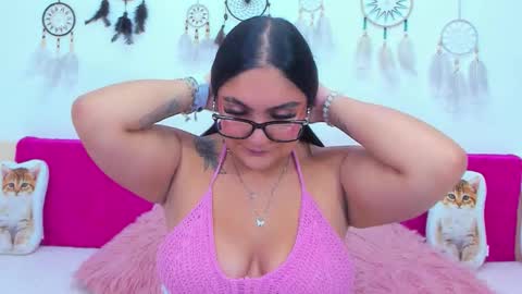 dulce__smith_ online show from 26, 9, 2025