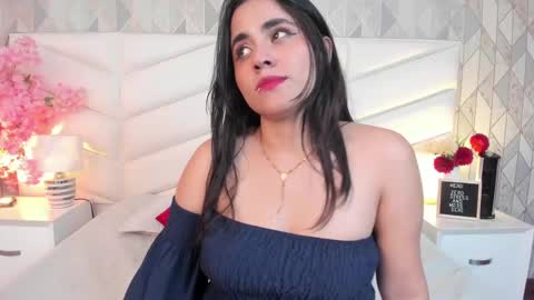    Monday 5-2 am From Tuesday to Friday5-1 am Colombia time online show from 6, 12, 2024