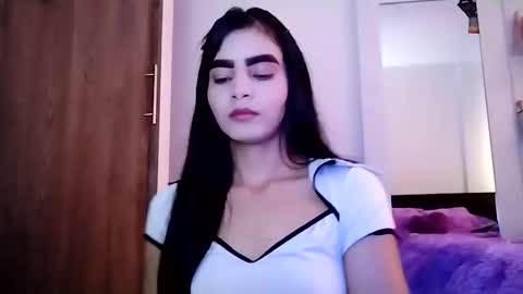 dulce_lucero online show from 3, 12, 2024
