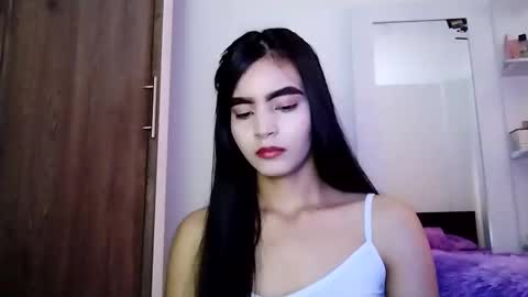 dulce_lucero online show from 7, 2, 2025