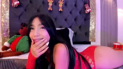 Dluce May online show from 18, 11, 2025