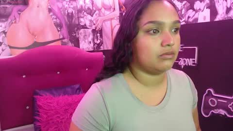 Snapshot of dulce_strawberry96 chatting on 29, 11, 2025 dulce_strawberry96 online show from 29, 11, 2025