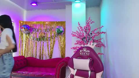 dulce_viioleta online show from 23, 12, 2025