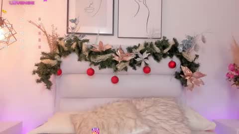 Snapshot of dulcepatersson chatting on 9, 12, 2024 DULCE online show from 9, 12, 2024
