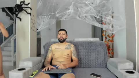 Jlozada05 online show from 25, 10, 2025