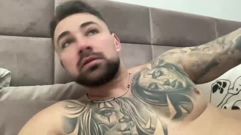 Snapshot of duncanstones chatting on 7, 12, 2024 DuncanStone online show from 7, 12, 2024