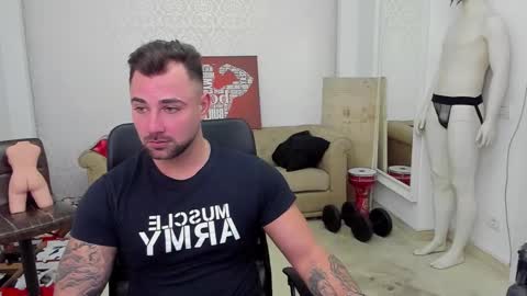 Snapshot of duncanstones chatting on 10, 1, 2025 DuncanStone online show from 10, 1, 2025