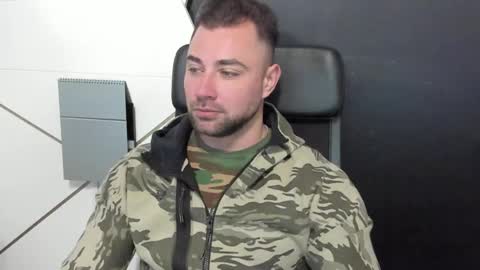 Snapshot of duncanstones chatting on 8, 3, 2025 DuncanStone online show from 8, 3, 2025