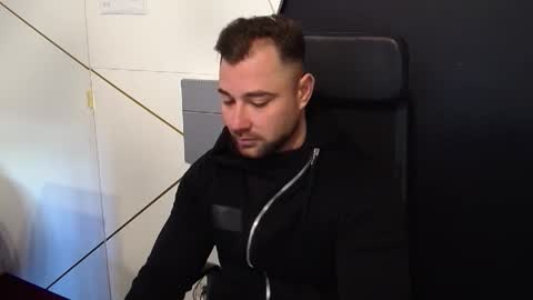 Snapshot of duncanstones chatting on 28, 9, 2025 DuncanStone online show from 28, 9, 2025