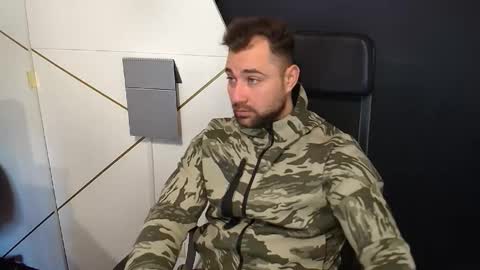 Snapshot of duncanstones chatting on 10, 10, 2025 DuncanStone online show from 10, 10, 2025