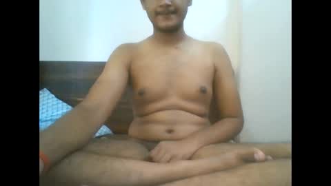 dusky_aarav online show from 5, 11, 2025