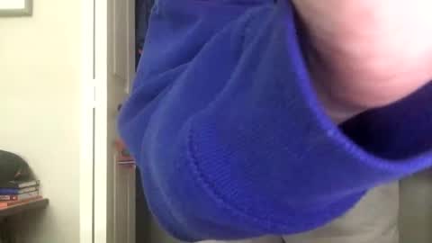 Snapshot of dustinthesweettalker chatting on 9, 9, 2025 Dustinthesweettalker online show from 9, 9, 2025