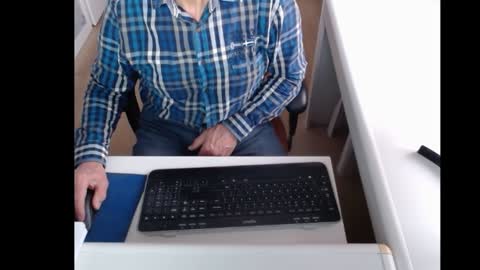 dutchpornking2 online show from 4, 1, 2025