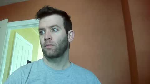 Snapshot of dweav240 chatting on 4, 2, 2025 dweav240 online show from 4, 2, 2025