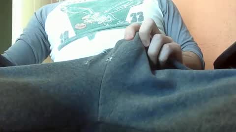 Snapshot of dweav240 chatting on 7, 2, 2025 dweav240 online show from 7, 2, 2025