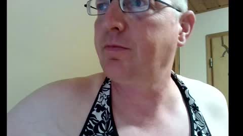 dwtsaskia80 online show from 6, 10, 2025